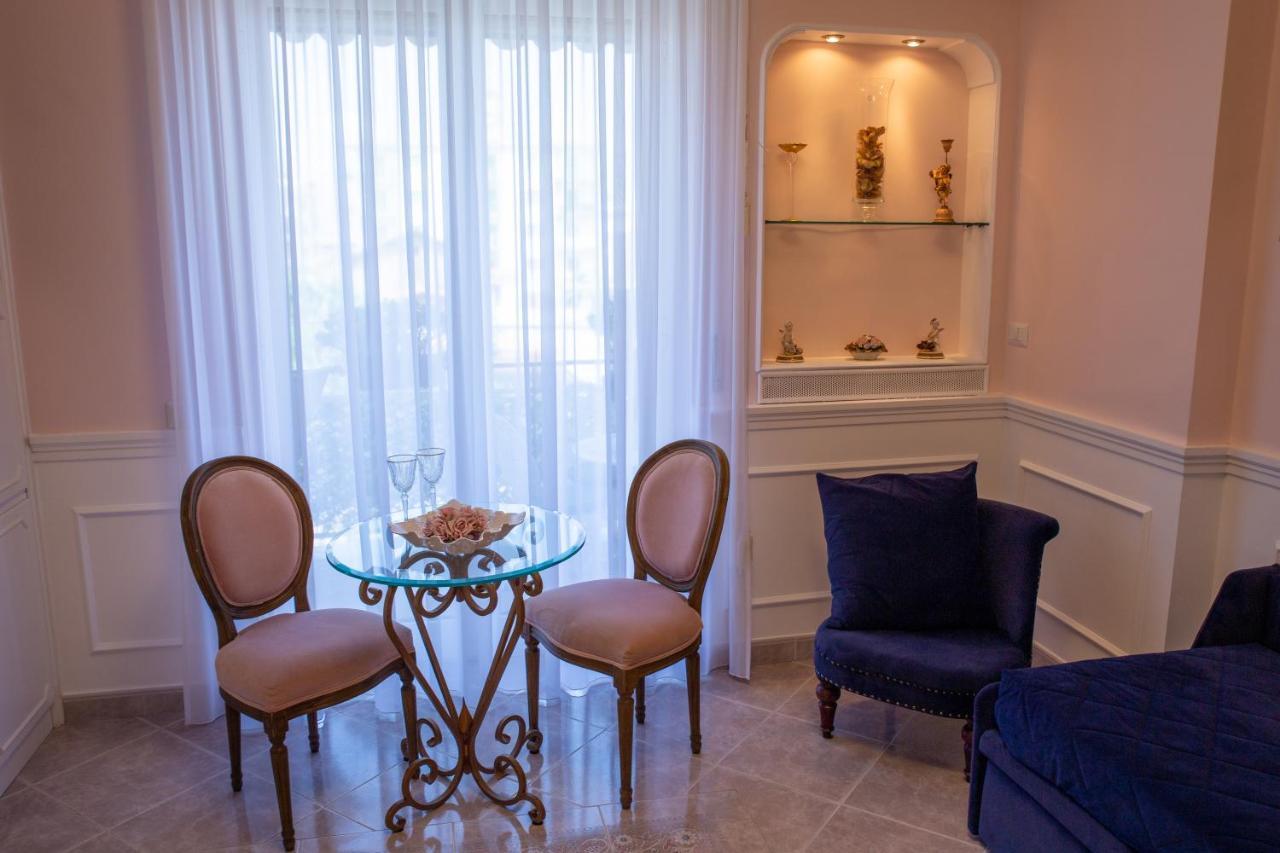 Angel Luxury Suite Sorrento Exterior photo