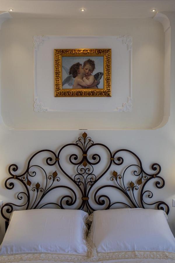 Angel Luxury Suite Sorrento Exterior photo