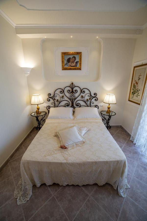 Angel Luxury Suite Sorrento Exterior photo
