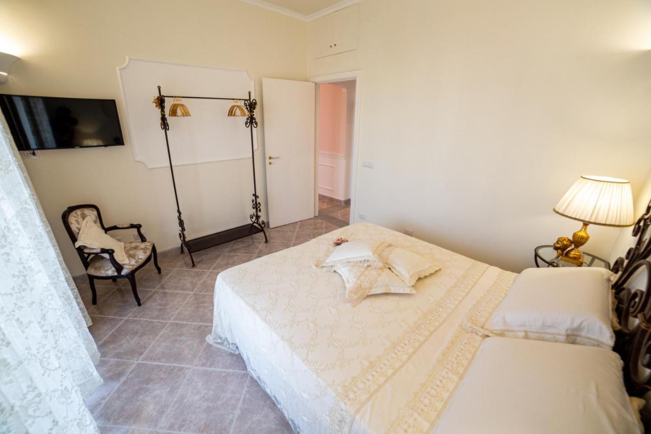 Angel Luxury Suite Sorrento Exterior photo