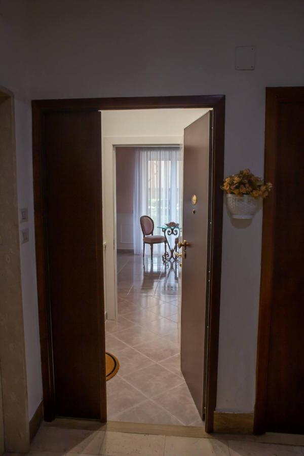 Angel Luxury Suite Sorrento Exterior photo